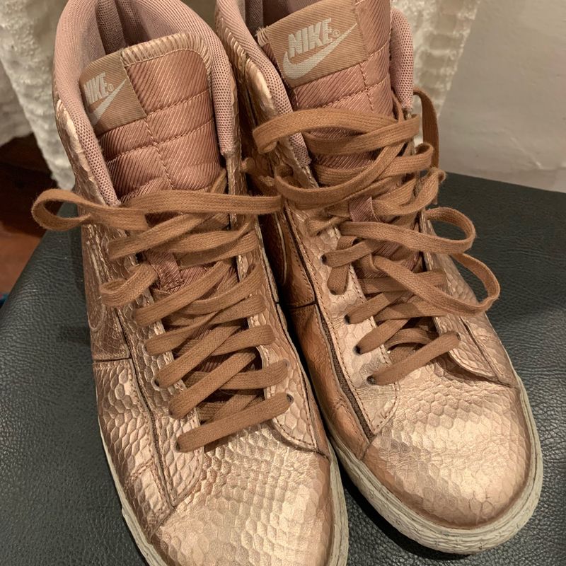 Nike rose gold store high tops