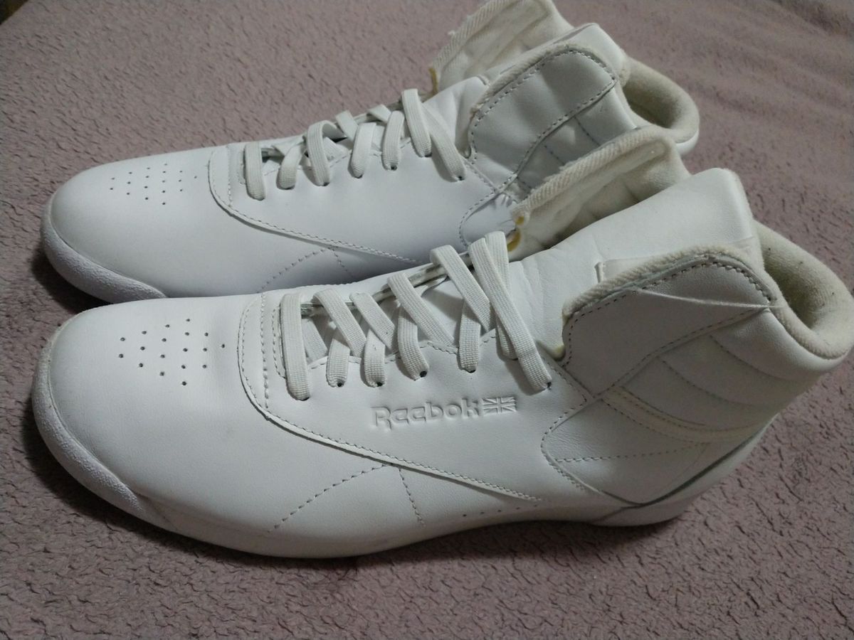 tenis reebok botinha