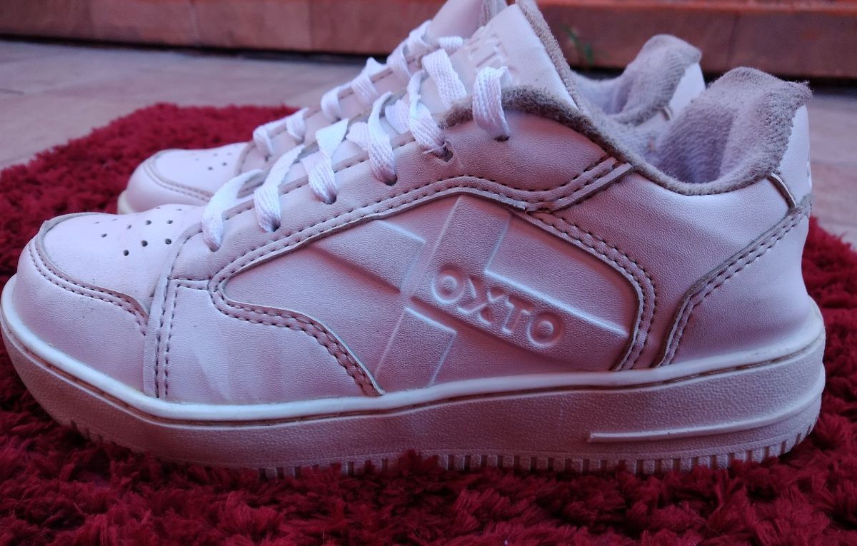 tenis oxto couro