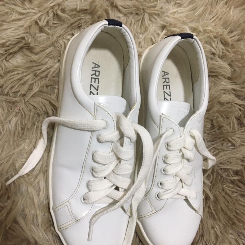 Tenis branco best sale arezzo 2019