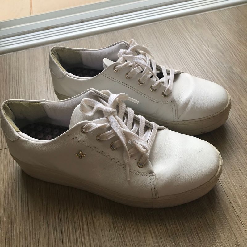 Cravo e best sale canela tenis branco