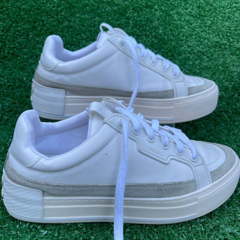 Tenis flatform branco store arezzo