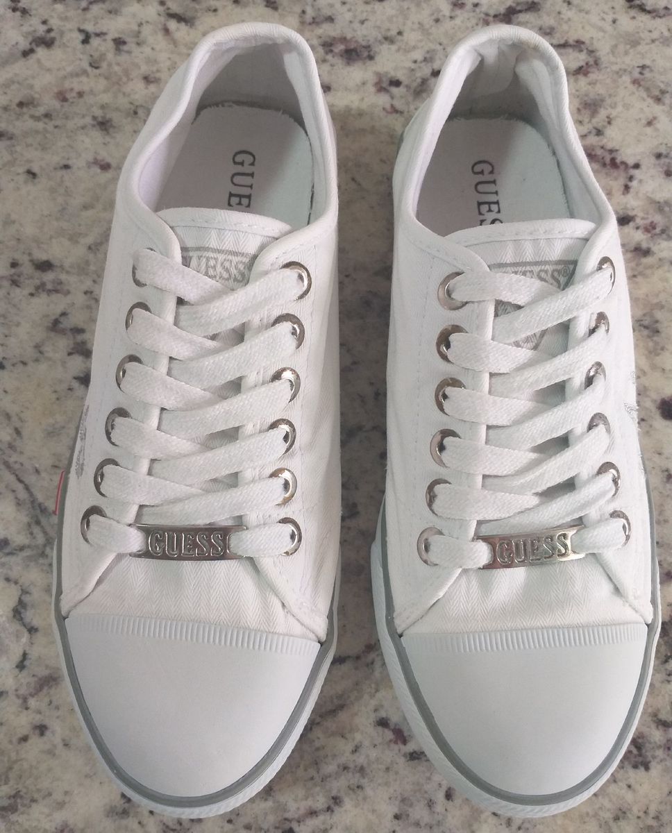 tenis guess feminino branco