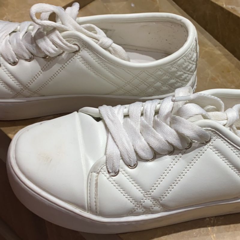Tenis store plataforma corello