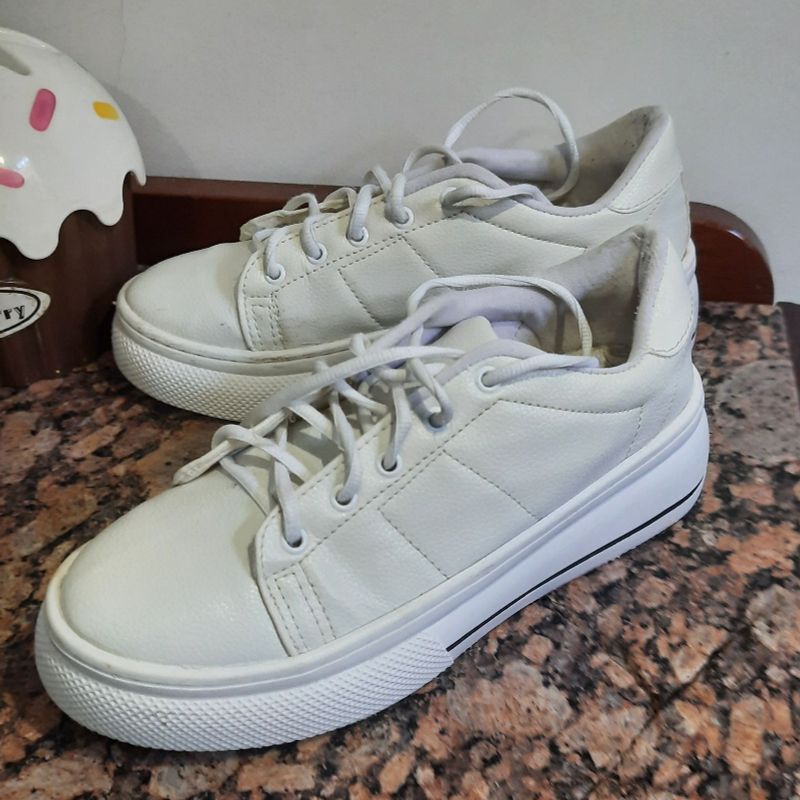 Tenis branco feminino store prego