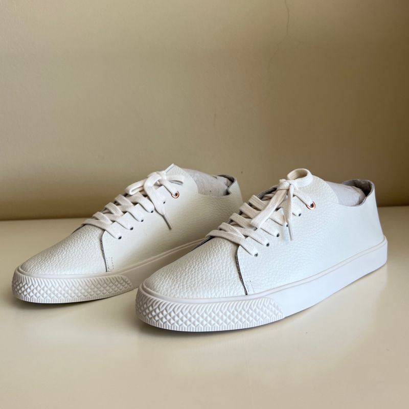 Tenis branco hot sale via mia