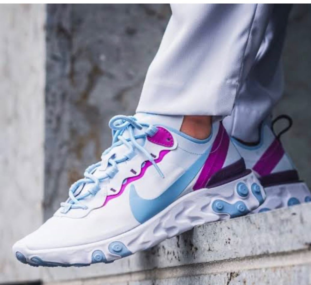 Nike react element blu e sales bianche