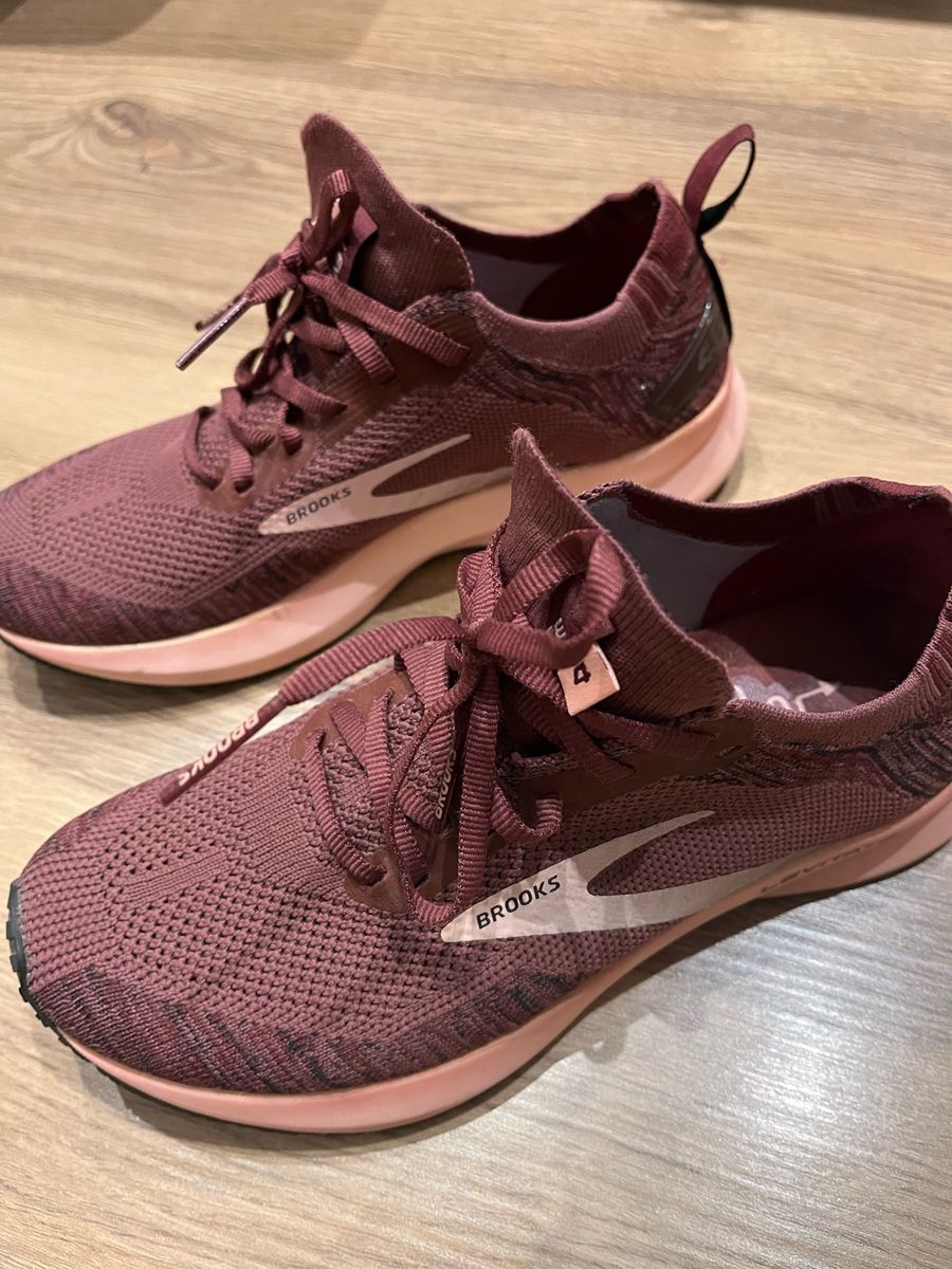 Tênis Brooks Levitate Tênis Feminino Brooks Usado 108257438 enjoei - Main Image