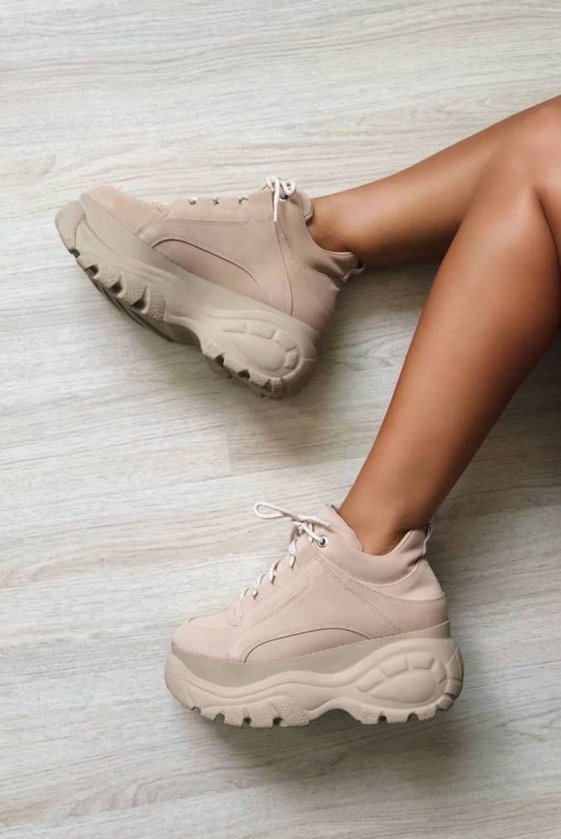 tenis nude plataforma
