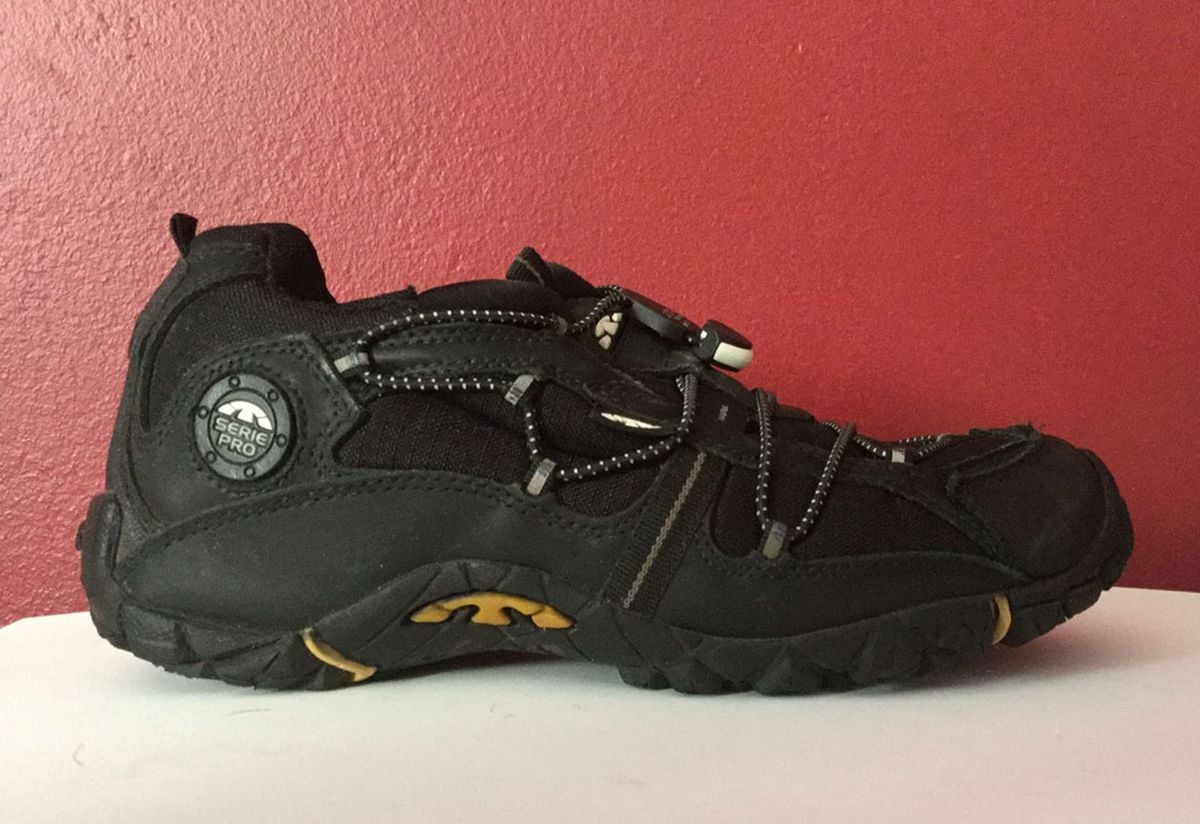 tenis bull terrier power grip