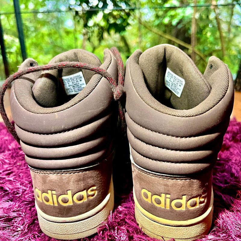 Tênis cano hot sale alto adidas