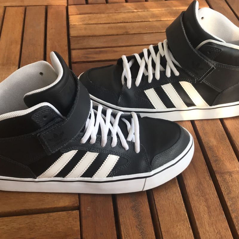 Tênis adidas varial new best sale cano alto