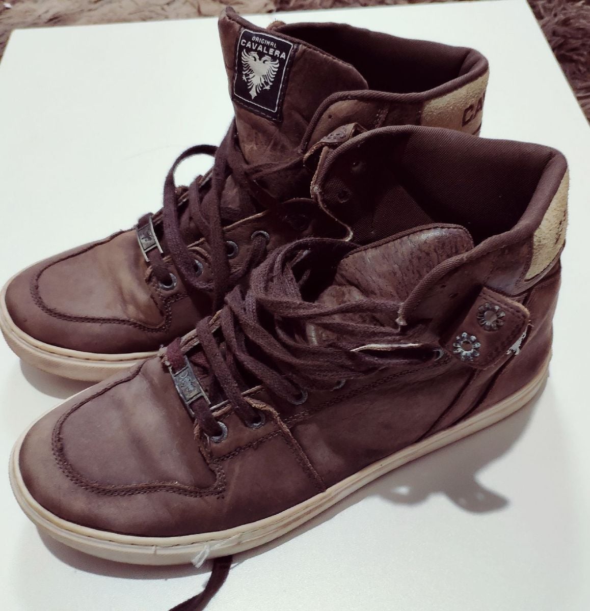 tenis cano longo cavalera