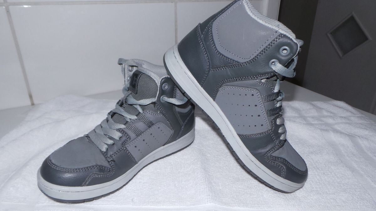 tenis cano alto dc