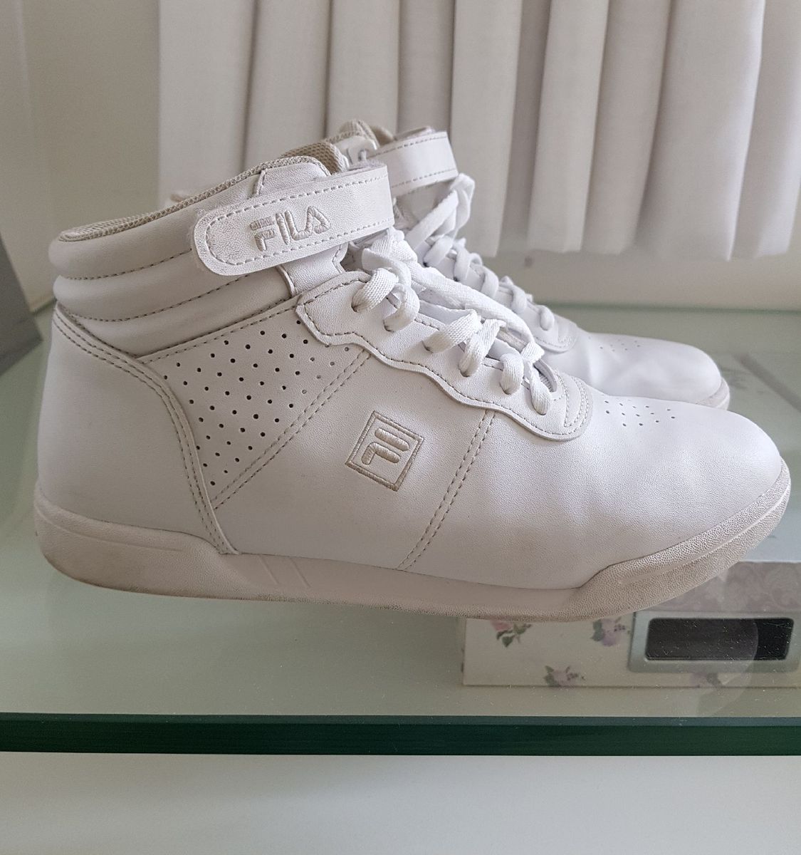 Tenis da fila cano alto outlet branco