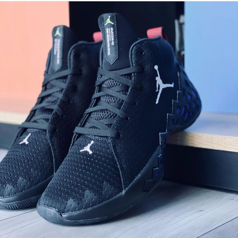 Tênis Cano Alto Nike Jordan Jumpman Diamond Mid Tênis Feminino Nike Usado  95793968 enjoei