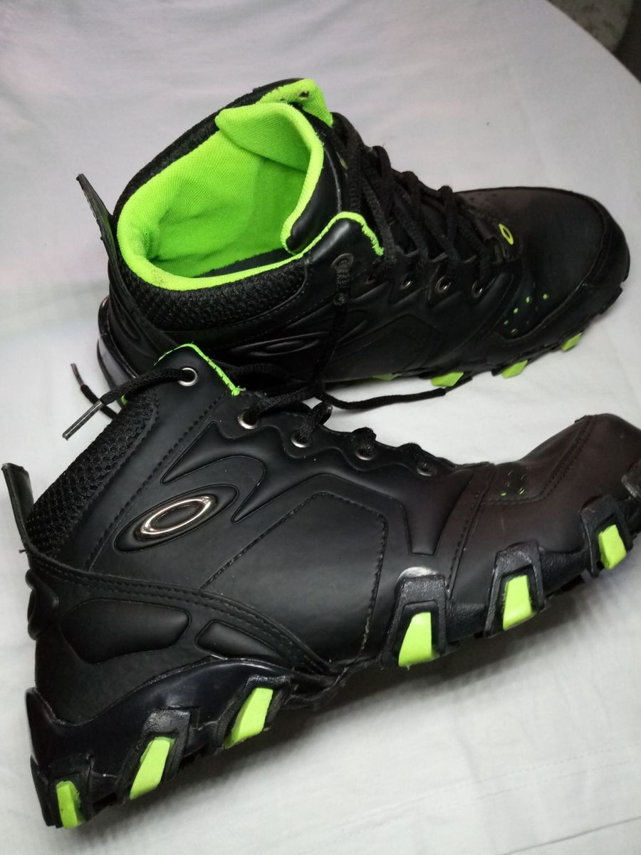 Tenis cano best sale longo oakley