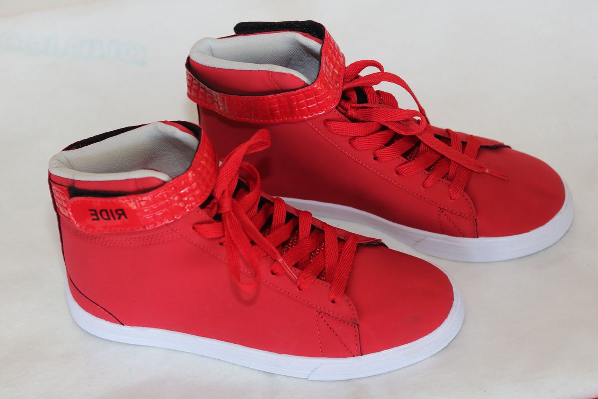 tenis cano alto skate