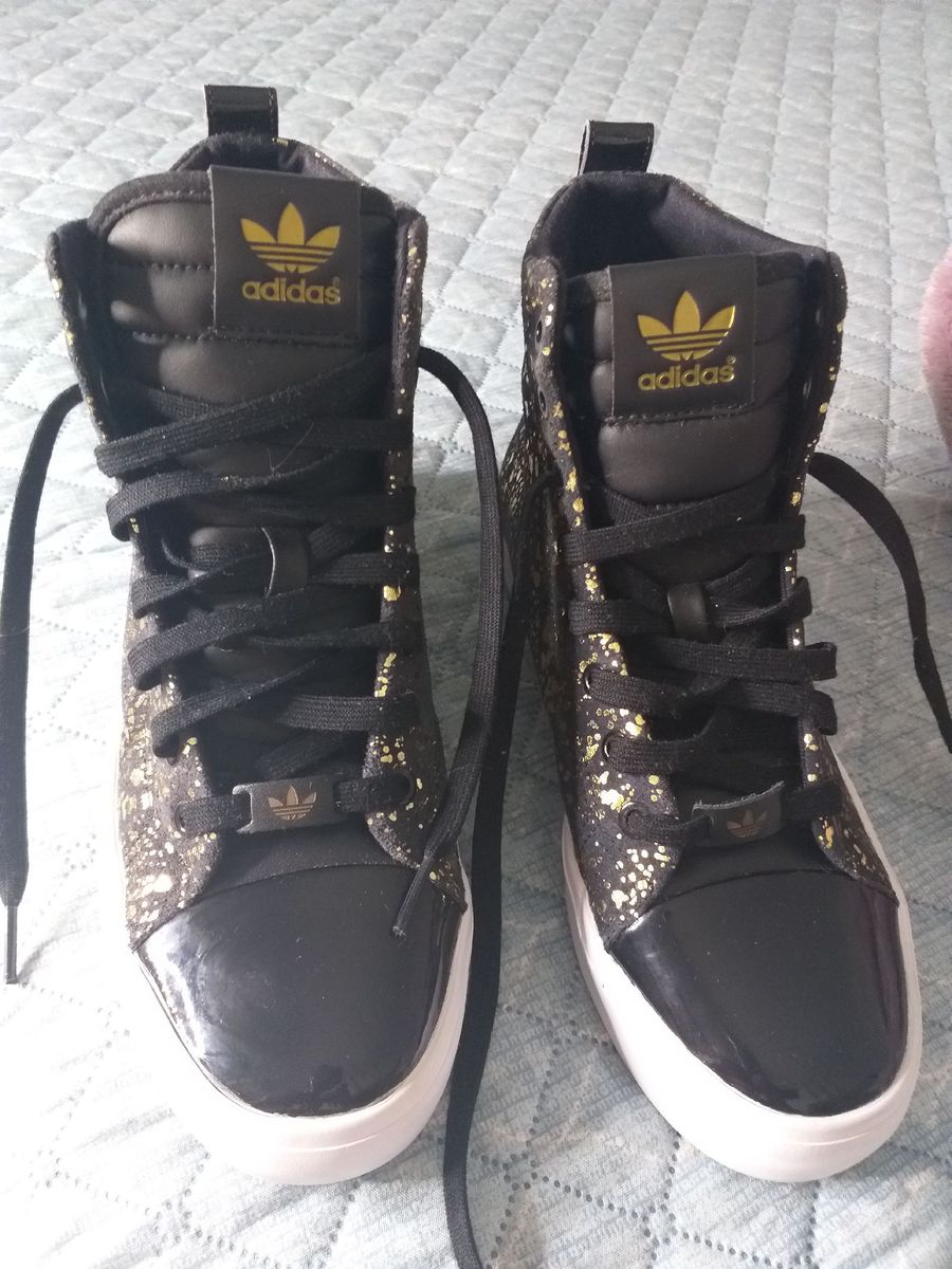 tenis cano baixo adidas