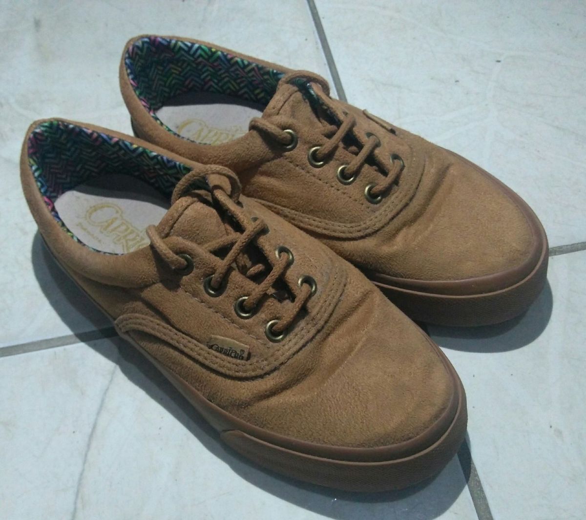 tenis capricho caramelo feminino