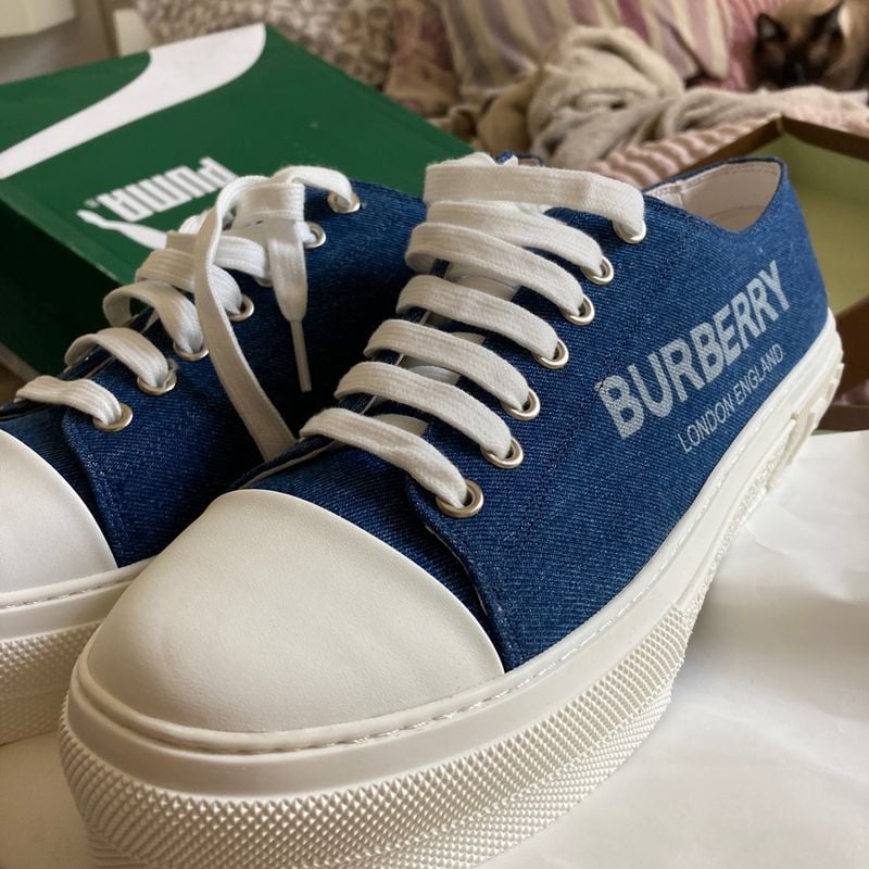 Burberry tenis 40 hotsell