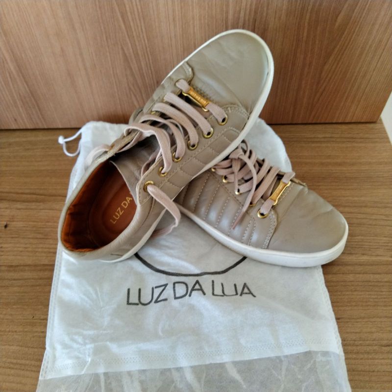 Shops tenis casual feminino luz da lua