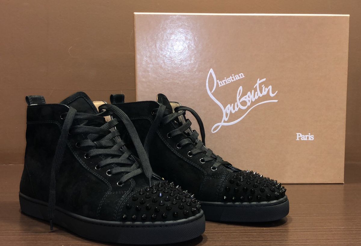 Louboutin masculino hot sale preto