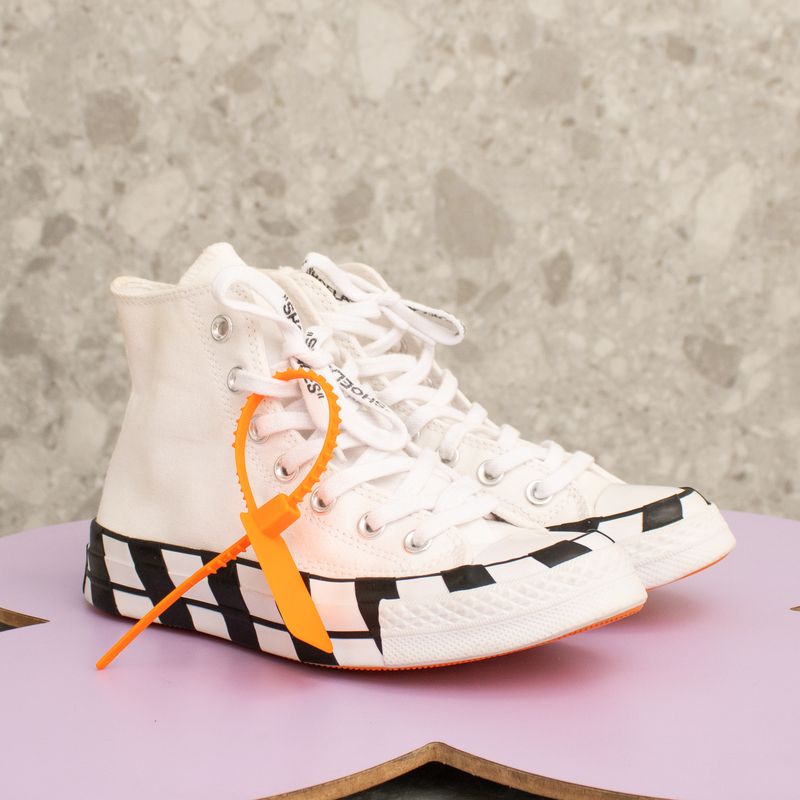 Converse off store white chuck taylor