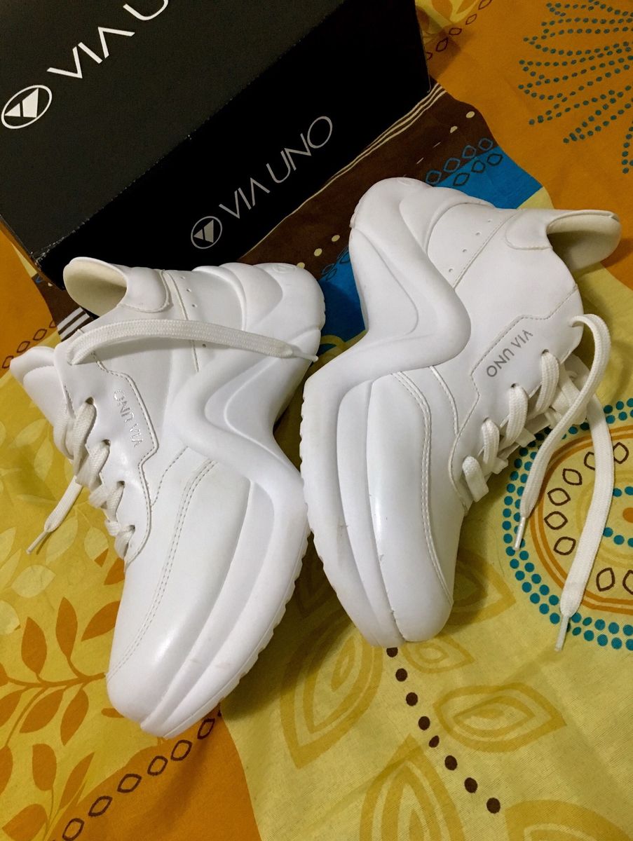 tenis via uno chunky branco