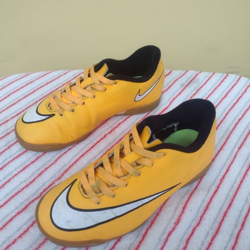 Nike best sale mercurial amarela