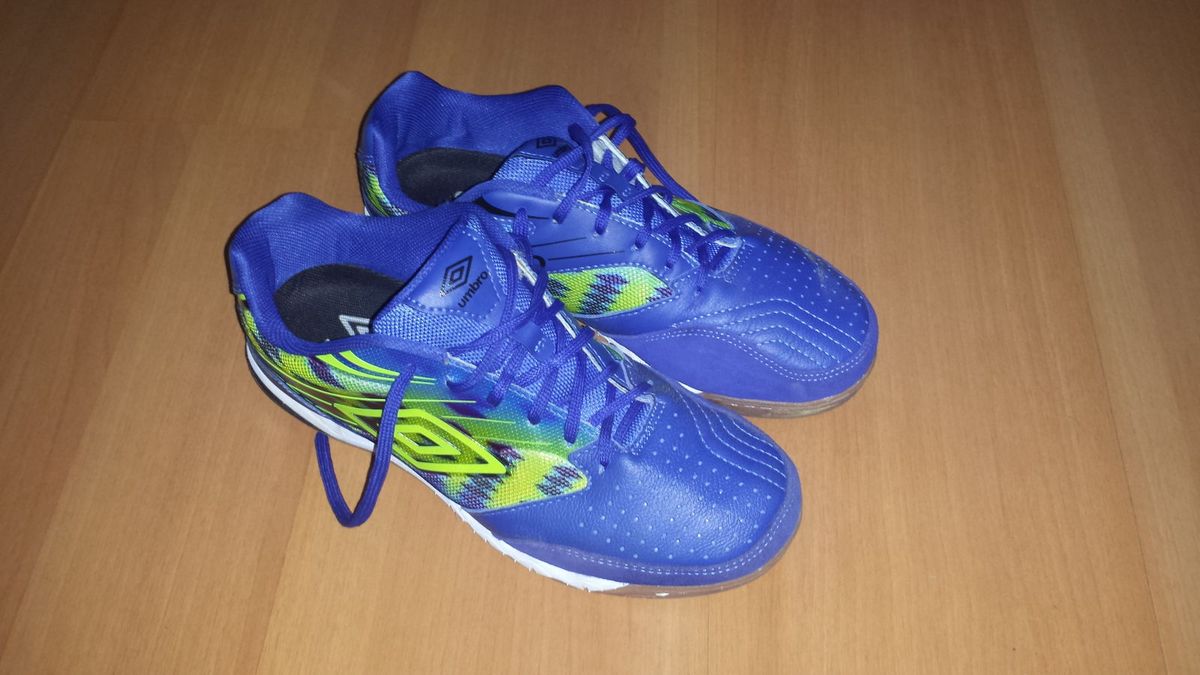 tenis de falcao futsal