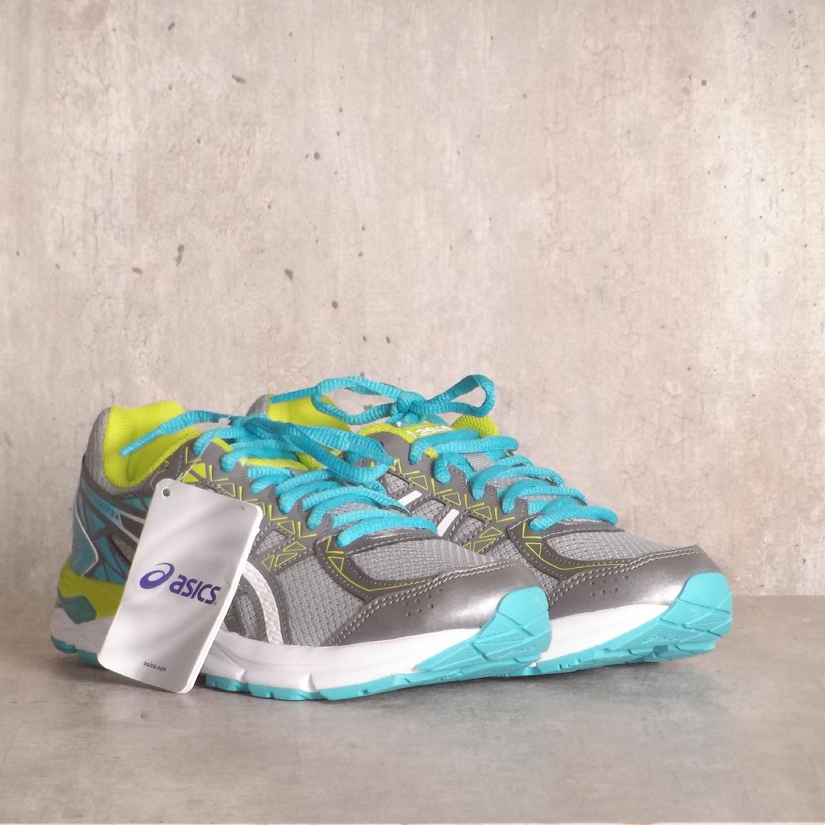 asics feminino verde