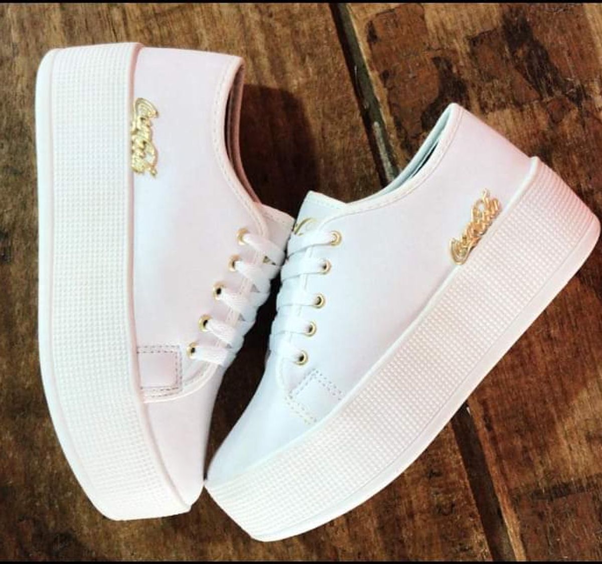 tenis coca cola salto