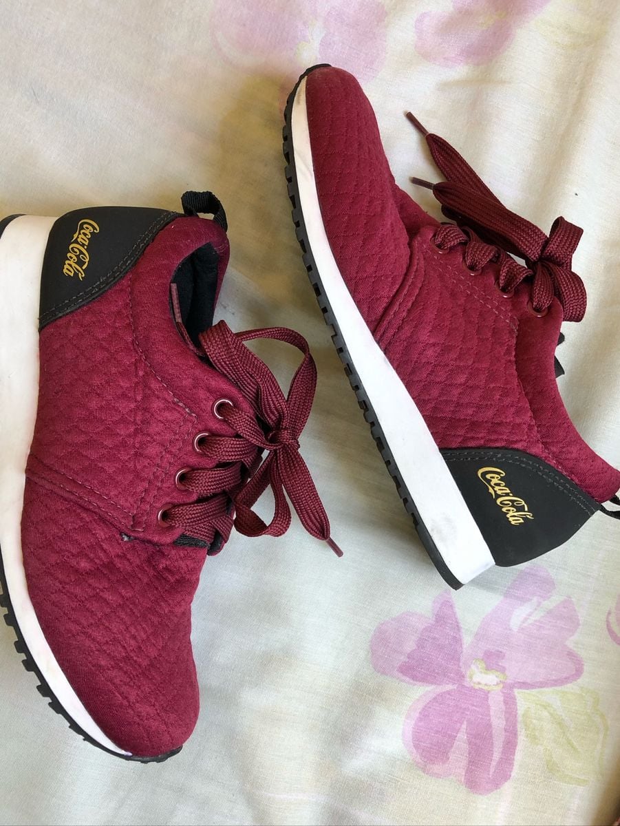 tenis coca cola vinho