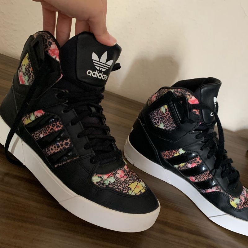 T nis Cole o Exclusiva Adidas Farm T nis Feminino Adidas Usado