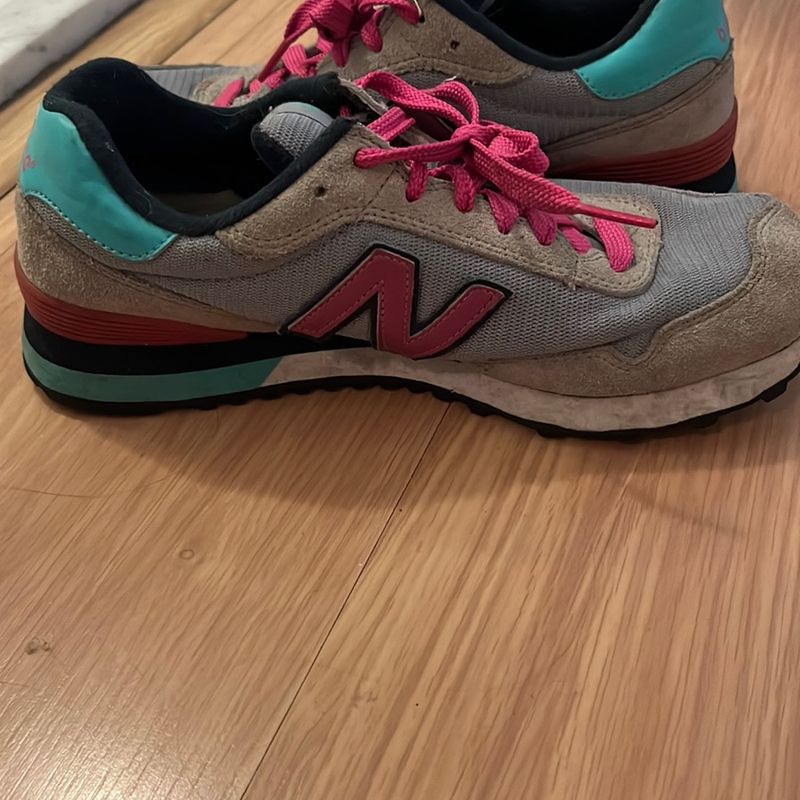 T nis Colorido New Balance T nis Feminino New Balance Usado