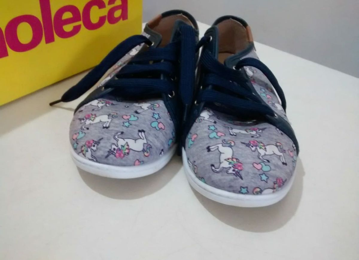 tenis de unicornio tamanho 36