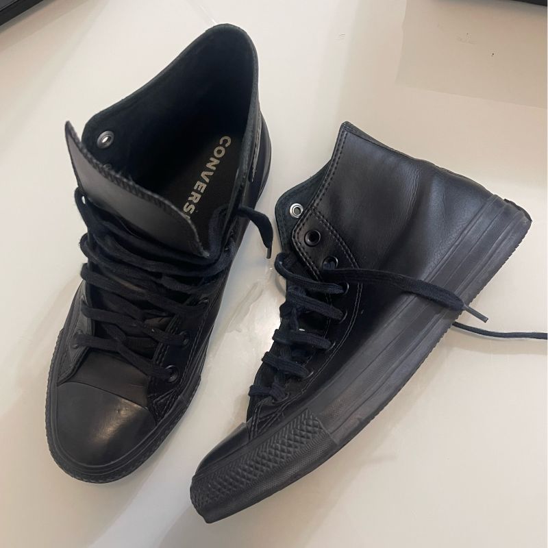 Tênis converse chuck taylor all best sale star monochrome leather hi preto preto