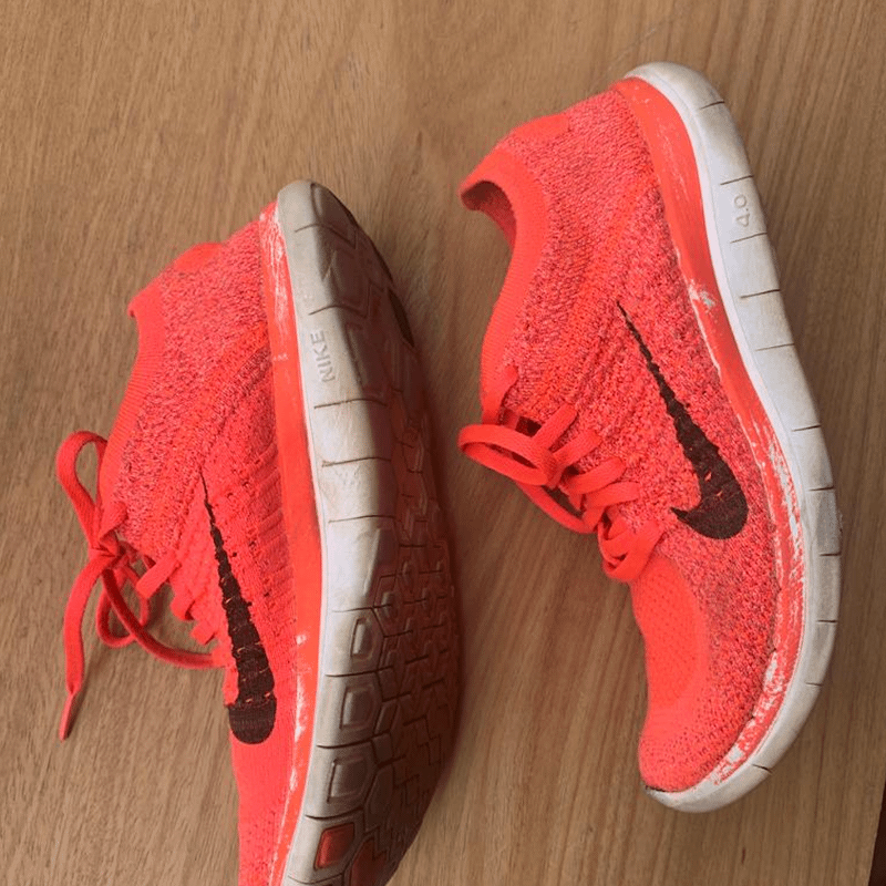 Tenis de corrida sales feminino vermelho