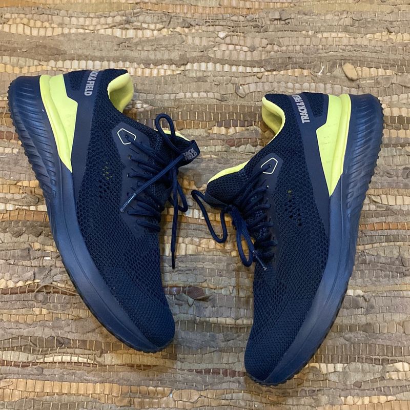 Tenis track field store corrida