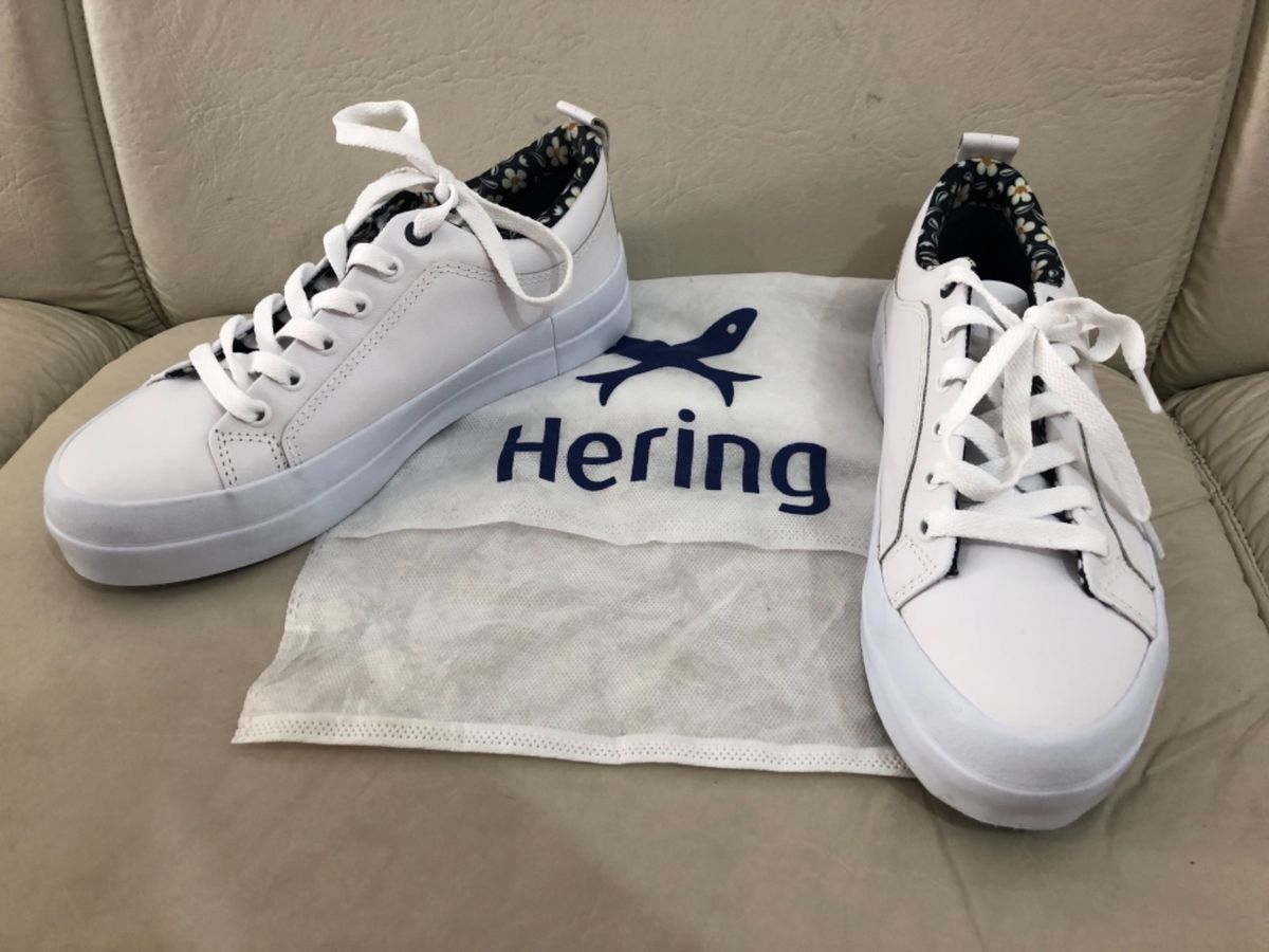 tenis branco feminino hering