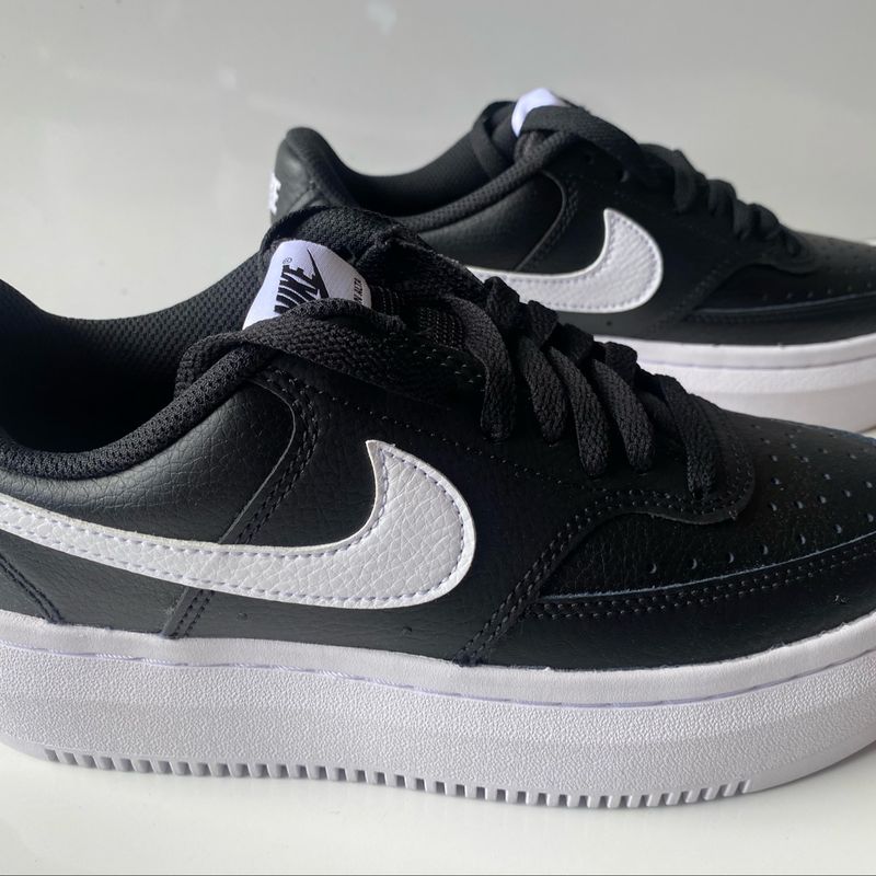 Tenis feminino clearance nike couro