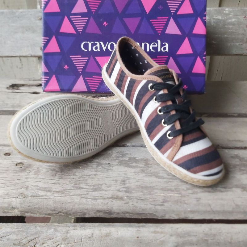 Tenis cravo e sales canela preto feminino