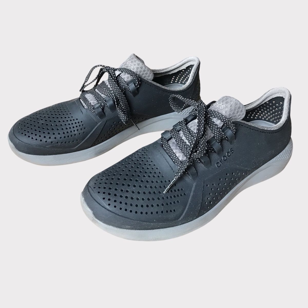 Tenis crocs hot sale masculino