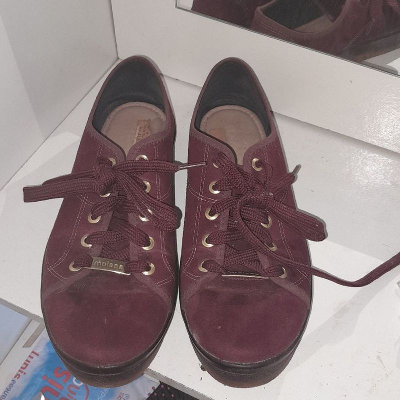 Tenis sales moleca bordo