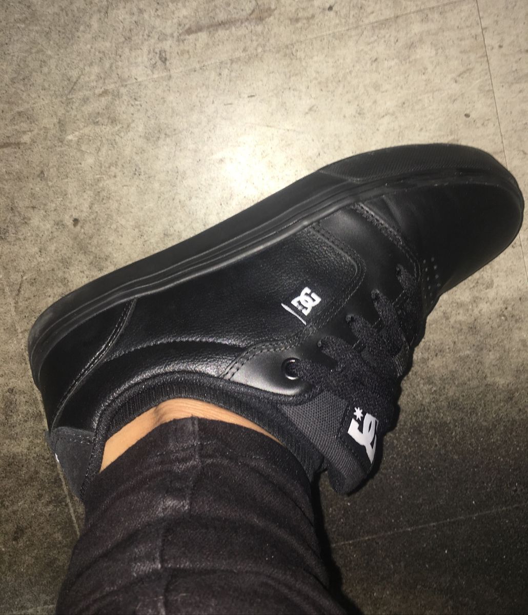 tenis dc couro