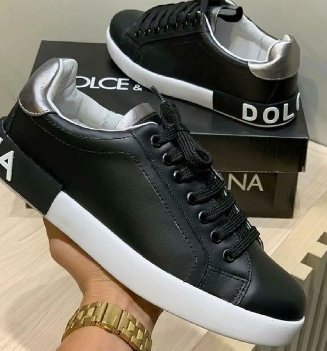 Tênis Dolce e Gabbana Novo com