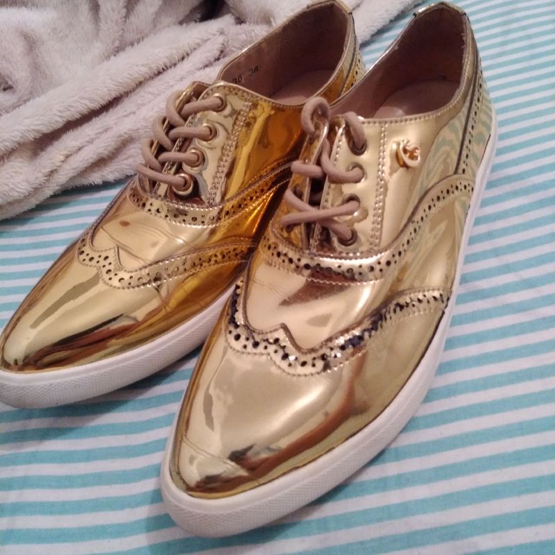 T nis Dourado Carmen Steffens T nis Feminino Carmen Steffens Usado 55442835 enjoei