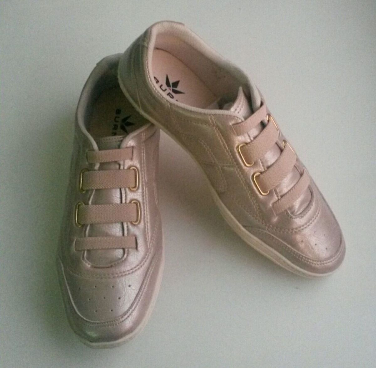 tênis feminino para passeio