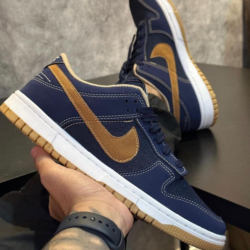 Nike sb dunk low jeans top